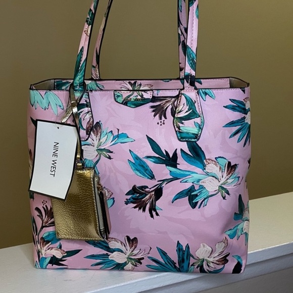 NWT Nine West It Girl Pink Mu MM Tote - Picture 2 of 5